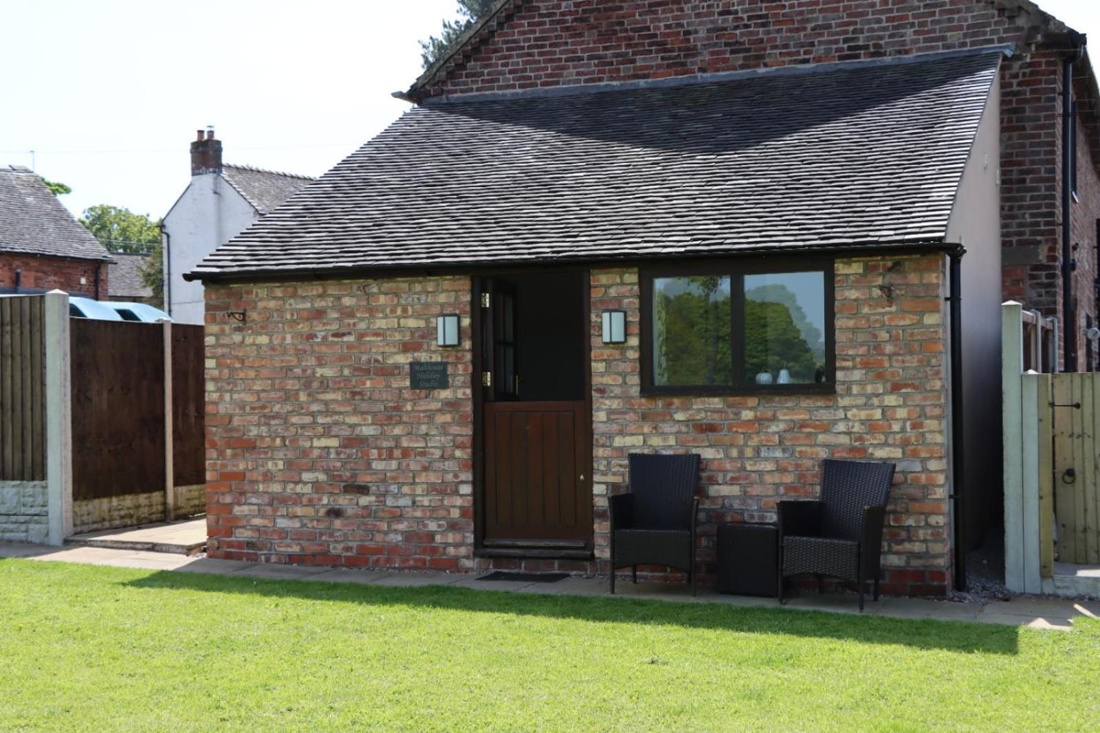 Malthouse Farm Cottage Studio Dilhorne Esterno foto